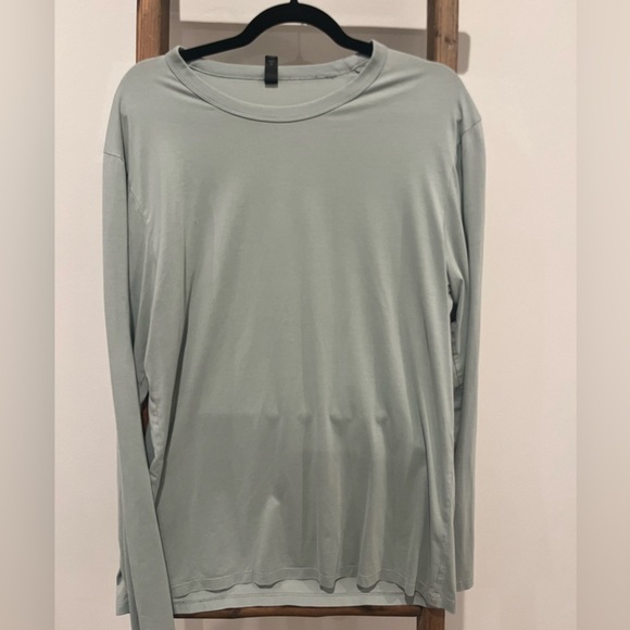 Other - lululemon Fundamental Long Sleeve Shirt Size L